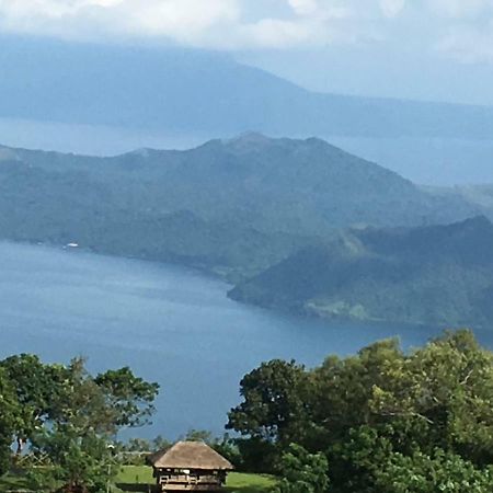 A Breath Taking View Of Taal Lake & Volcano Tagaytay City Exterior photo